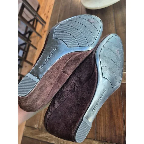 Bandolino Brown Suede Leather Upper Wedges Size 9W - Picture 3 of 4